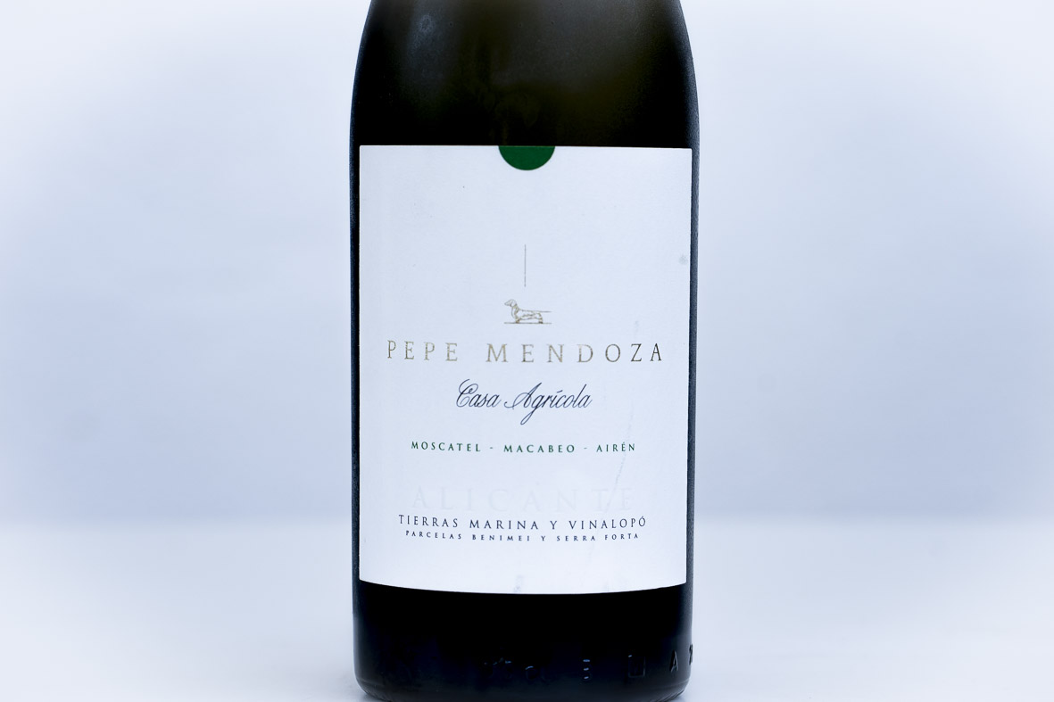Vino blanco valenciano P.Mendoza. CASA AGRÍCOLA